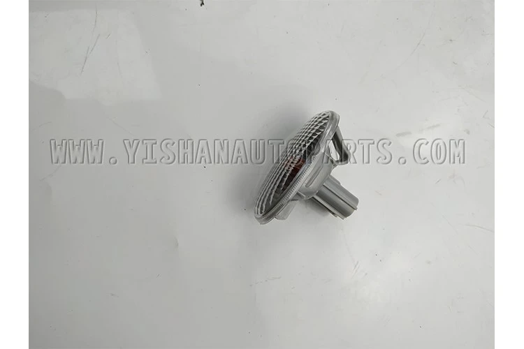 GJ6A-51-120 MAZDA FENDER LIGHT GJ6A-51-120 MAZDA FENDER LIGHT