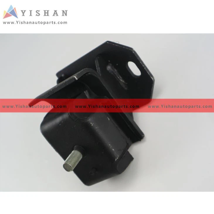 ISUZU NPR66/4HF1 Engine Mounting