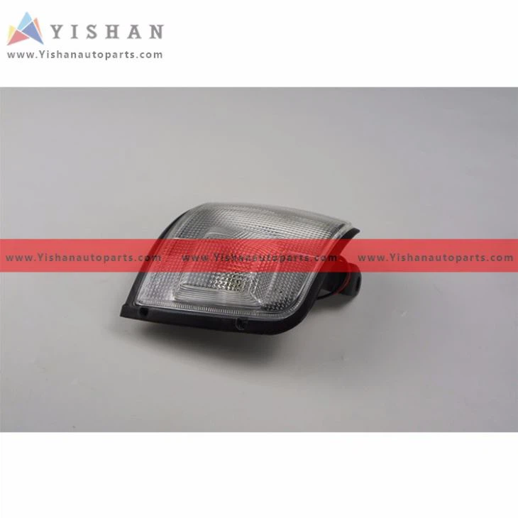 ISUZU TFR54 OE 8944345700 Corner Lamp White L 96 Year