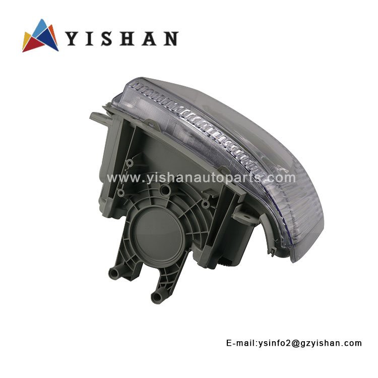 ISUZU 700P 4HK1 HEAD LAMP 8980984821 8980954050